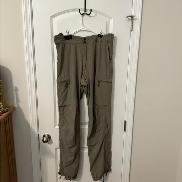 Patagonia Special Operations Level 5 Men's Olive Green Cargo Pants